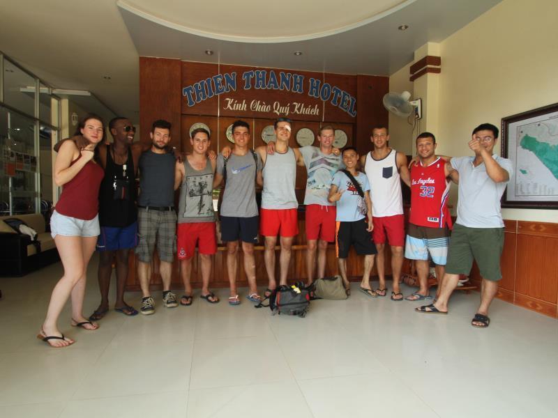 Thien Thanh Hotel Phong Nha Buitenkant foto